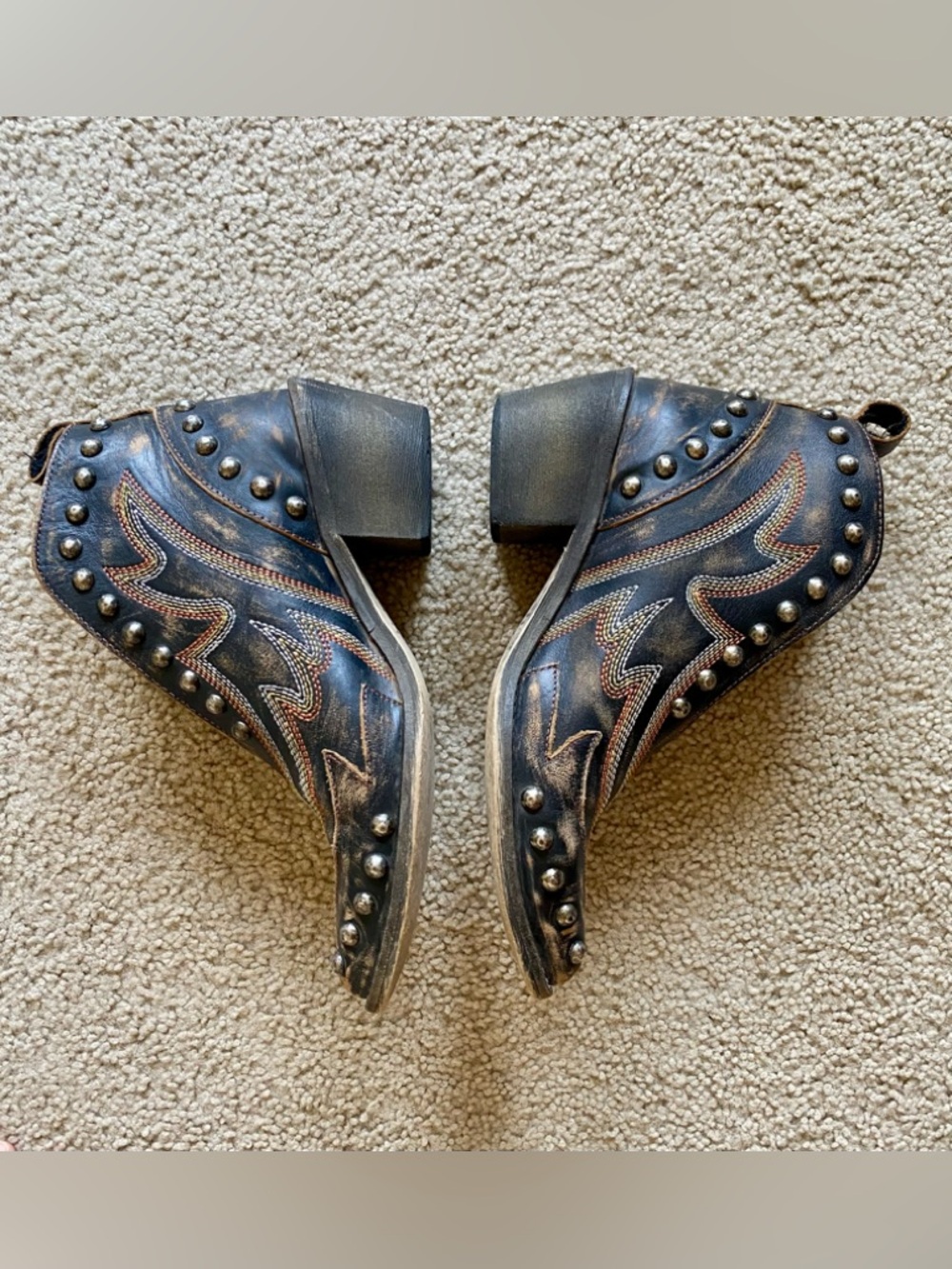 Circle G studded leather booties - Picture 2 of 4